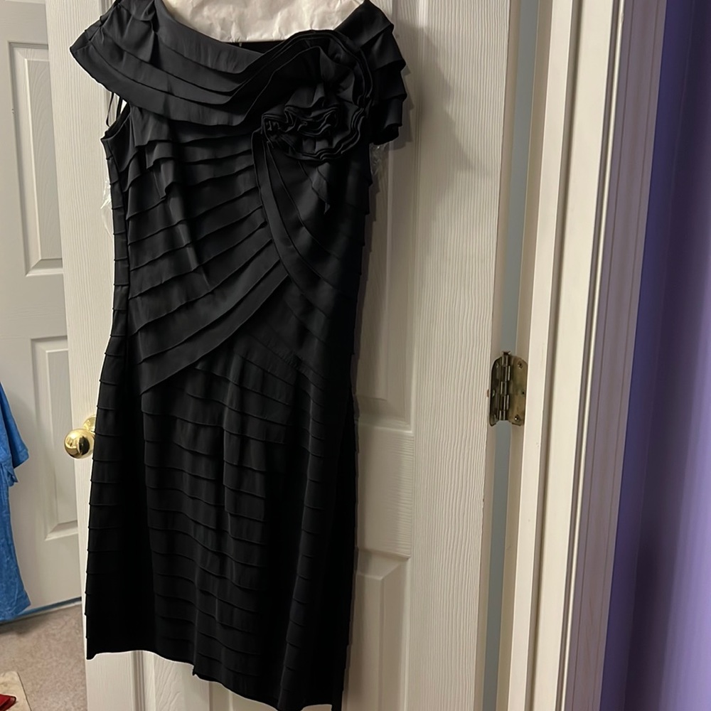 Black cocktail dress, approximately knee length Tadashi Shoji size 12